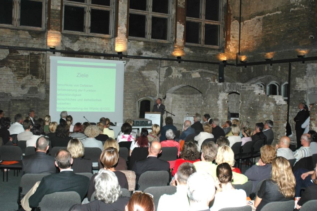 placet Charity Event Symposium "Kinder und Krieg"